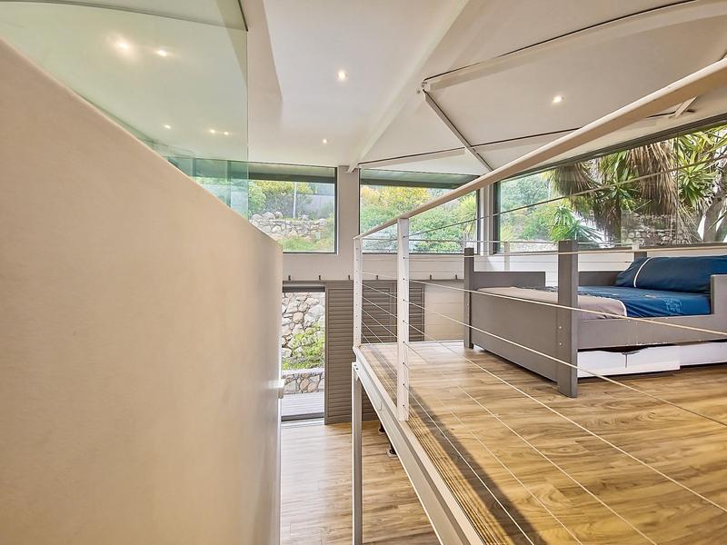 5 Bedroom Property for Sale in Bakoven Western Cape